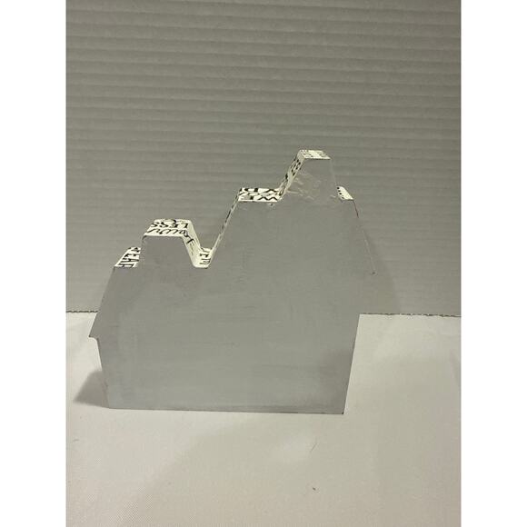 Family Love House Shaped Sign, Handmade, Words to Show Family Strength, Gift - Picture 6 of 7